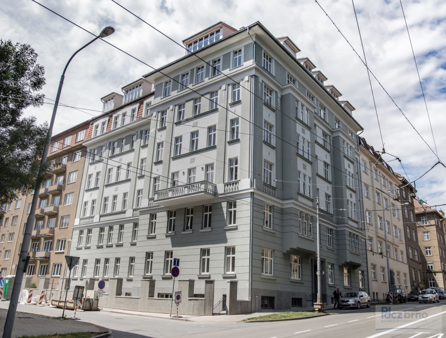 Pronájem bytu Úvoz 21 (č.603)